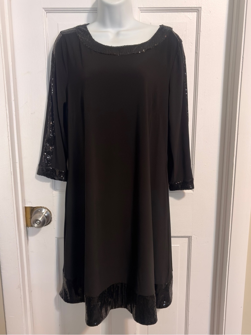 Style & Co. Black Long-Sleeve Sequin Trim Shift Dress